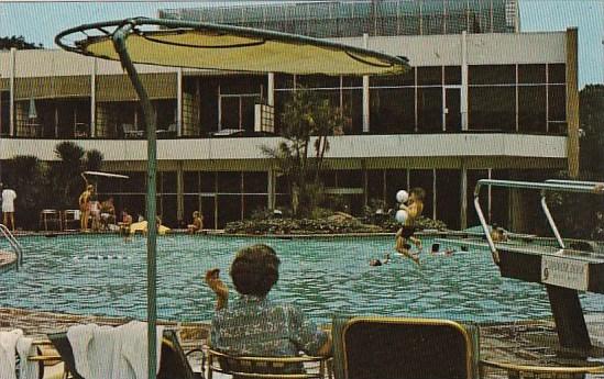 Broadwater Beach Hotel With Pool Biloxi Mississippi