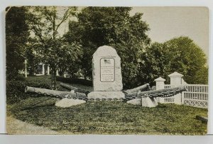 Newark Delaware Cooch's Bridge Monument Early udb Postcard O8