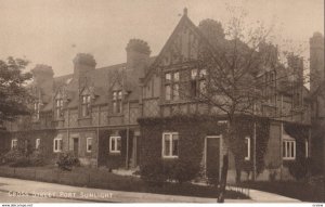 Port Sunlight, Wirral Peninsula, Merseyside, England., 1910s ; Cross Street