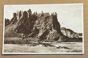 VALENTINE'S PHOTO BROWN - UNUSED PC - DUNLUCE CASTLE, GIANTS CAUSEWAY, IRELAND