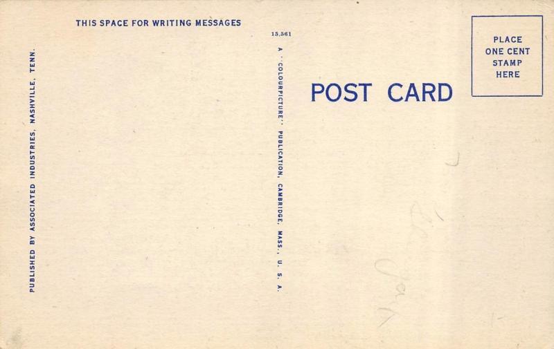 NASHVILLE, TN Tennessee  MEMORIAL SQUARE  Toward  STATE CAPITOL c1940's Postcard