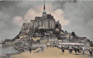 BR9192 Le Mont Saint Michel La digue   france