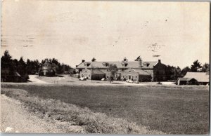 Eda Avenue, Edaville Plantation Cranberry Bog MA c1946 Vintage Postcard U06