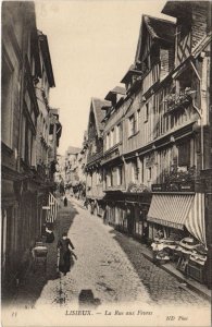 CPA LISIEUX La Rue aux Fevres (1227583)