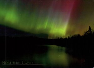 VINTAGE POSTCARD CONTINENTAL SIZE AURORA BOREALIS NORTHERN LIGHTS TYPE II