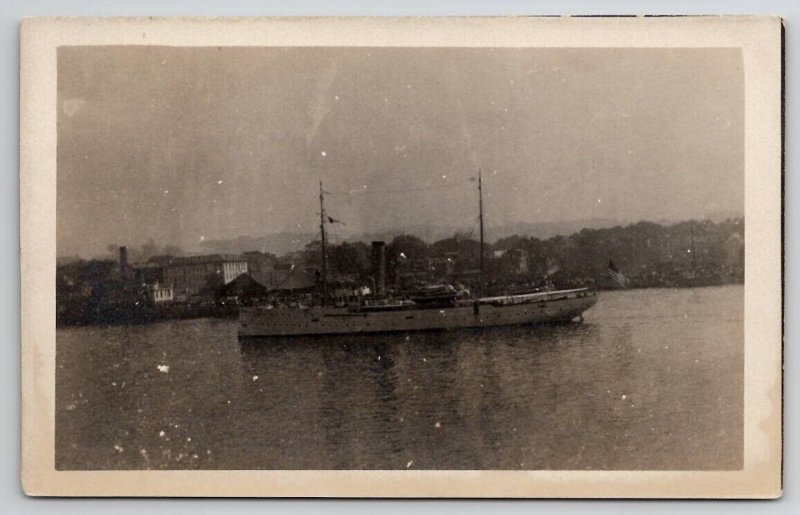 RPPC Steamship With Passengers Albany NY Real Photo Postcard P23