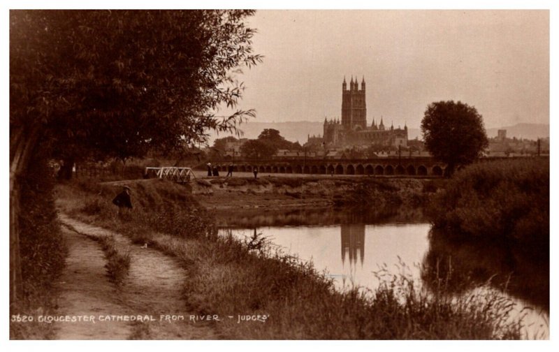 Gloucester Cathedral From River     Judges LTD no. 3620