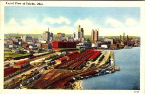 Toledo, OH Ohio  WATERFRONT~RAILROAD/TRAIN YARDS~SKYLINE ca1940's Linen Postcard