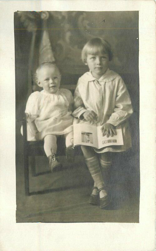 C-1910 Children Girl reading book Photo Studios RPPC Photo Postcard 22-993