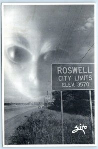 ROSWELL, New Mexico NM ~ ALIEN & CITY LIMIT SIGN Sisto Art 4x6 ~ 1999 Postcard
