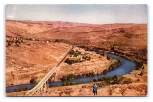 Deschuttes River Oregon Union Oil Company 76 Gasoline Postcard
