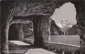 Switzerland Axenstrasse am Vierwaldstaettersee mit Fluelen und Bristenstock P...