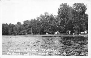 Grand Junction Michigan~Florians Housekeeping Cottages~Silver Lake~1951 RPPC