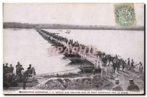 Old Postcard Defile Army troops on the bridge built by the Genie