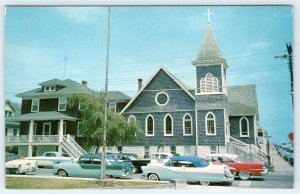 1950's OCEAN CITY MARYLAND MD ST PAUL'S BY THE SEA CHURCH CLASSIC CARS POSTCARD