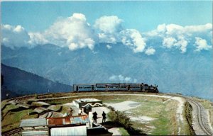 Trains India Darjeeling Himalayan Train Indian Railways