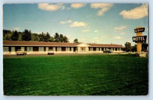 Parry Sound Ontario Canada Postcard Val-Karen Motel Highway 69 c1960's