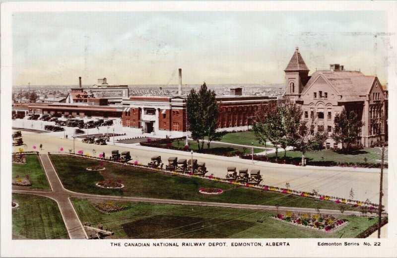 Edmonton AB Canadian National Railway Depot CNR Camera Products 22 Postcard G30