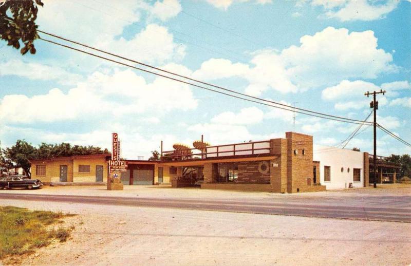 Weatherford Texas Guests Hotel Street View Vintage Postcard K49280