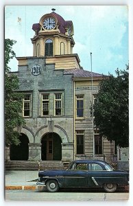 1950s CROSSVILLE TENN CUMBERLAND COUNTY COURT HOUSE STREET VIEW POSTCARD P3809