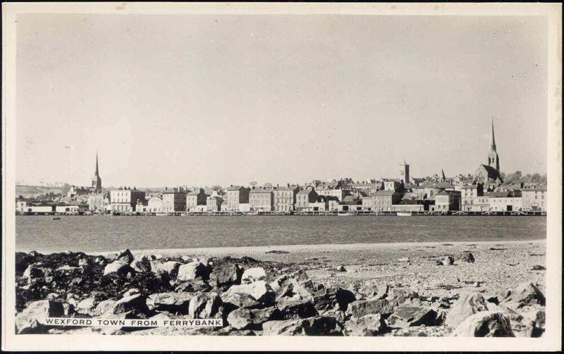 ireland, WEXFORD Town, Panorama from Ferrybank 50s RPPC