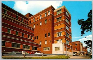 Postcard Columbia Missouri Boone County Hospital Cars Brick 1960s Chrome