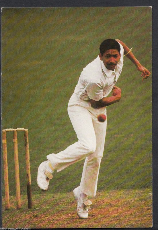 Sports Postcard - Cricket - Philip De Freitas, Leicestershire and England  DR877