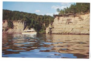 Wisconsin Dells Clipper Winnebago Sunset Cliffs WI