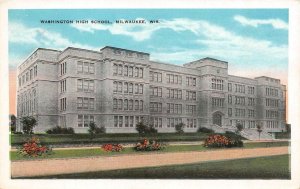 MILWAUKEE, Wisconsin~WI      WASHINGTON HIGH SCHOOL     c1920's Postcard