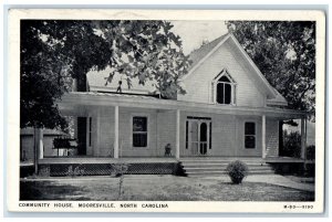 1946 Community House Mooresville Front Yard North Carolina NC Vintage Postcard