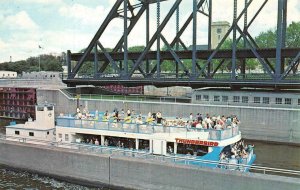 DAVENPORT, Iowa IA   THUNDERBIRD~River Excursion Boat In Dam 15 VINTAGE Postcard