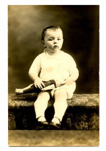 Children -  Child With Toy           *RPPC