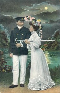 Postcard couple romantic lovers love idyll kiss romance fancy fashion white hat