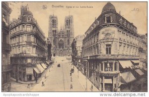 Belgium Brussels Eglise et rue Sainte Gudule
