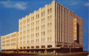 Lincoln, Nebraska - Gold & Co Department Store - in 1956