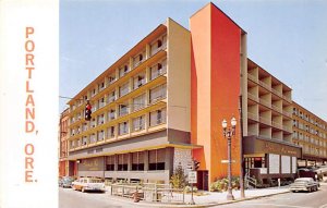 Riverside West, Motor Hotel Portland, Oregon OR Postcard