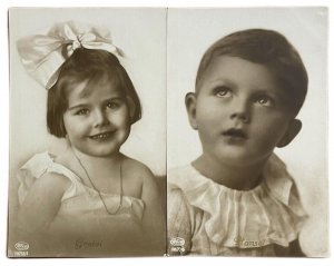 Set 2 vintage postcards 1928 children portraits Hansel & Gretel tale allegory 