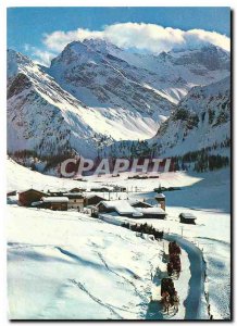 Modern Postcard Davos Sertig Schlittenfahrt beim Dorfli