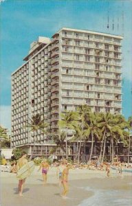 Hawaii Honolulu The Outrigger Hotel Located On The Heart Of Waikiki