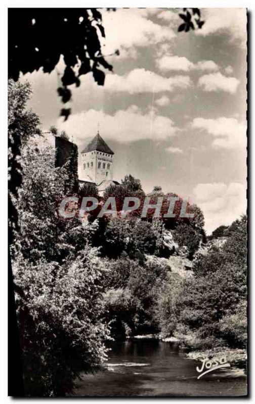 Postcard Modern Sauveterre de Bearn The Dungeon Home Stores and Saint Cybol