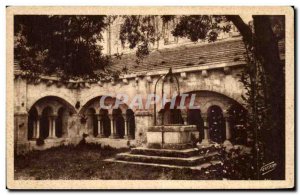 Old Postcard Environs d & # 39Arles montmajour Court of the cloister and the ...