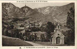 CPA Notre-Dame de la SALETTE - Entrée du Village (123860)