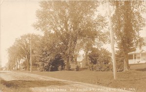 J13/ Presque Isle Maine RPPC Postcard c1910 Third Street Residences  27