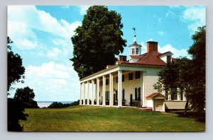 East Front At Mount Vernon Lawn View George Washington's Home Virginia Unposted