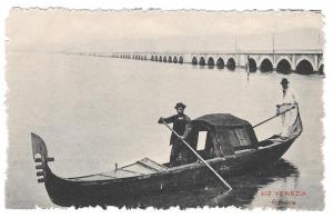 Italy Venezia Gondola Venice Vtg Postcard