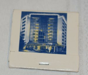 Continental Regency Hotel Peoria Illinois Building 30 Strike Matchbook