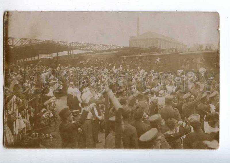 214033 WWI GERMANY Bayreuth sending soldiers train 1915 photo