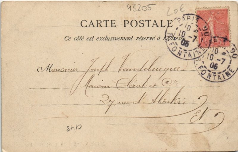 CPA VERNEUIL-Place de la Madeleine (43205)