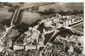 Berkshire Postcard - Aerial View of Windsor Castle - Real Photograph  Ref TZ5976