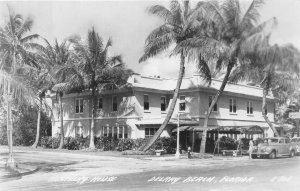 RPPC KENTUCKY HOUSE DELRAY BEACH FLORIDA REAL PHOTO POSTCARD (c. 1940s)